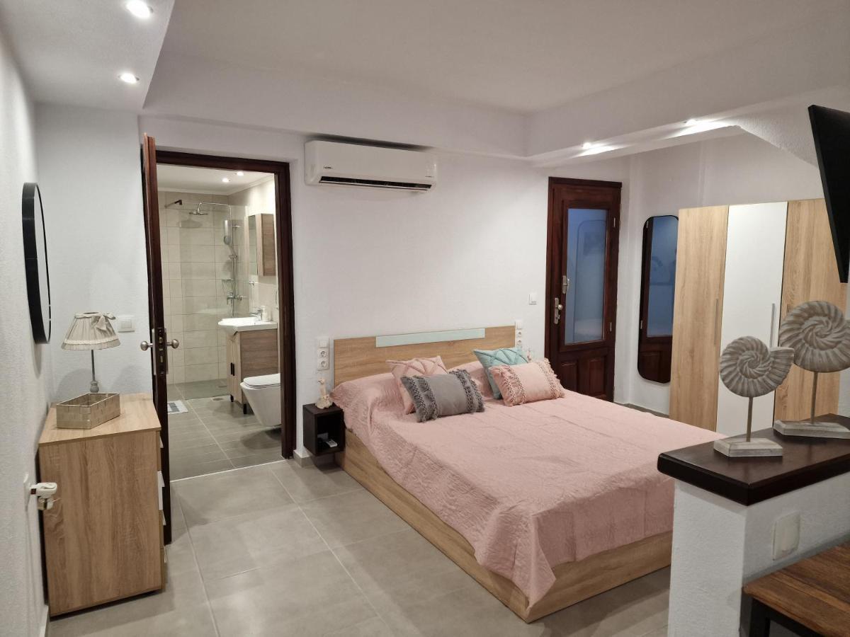 Το Στενάκι Appartement Skiathos-stad Buitenkant foto