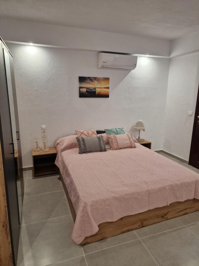 Το Στενάκι Appartement Skiathos-stad Buitenkant foto